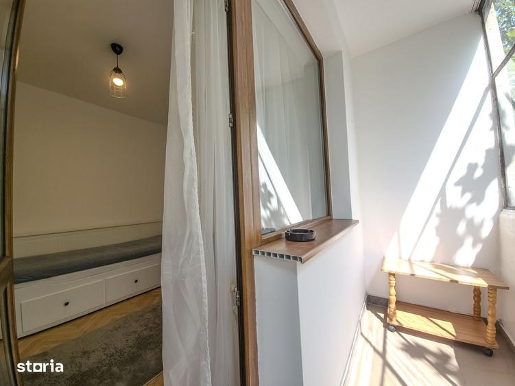 Apartament cu 3 camere decomandat în Central