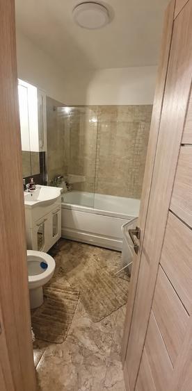 Apartament cu 2 camere decomandat în Vișani