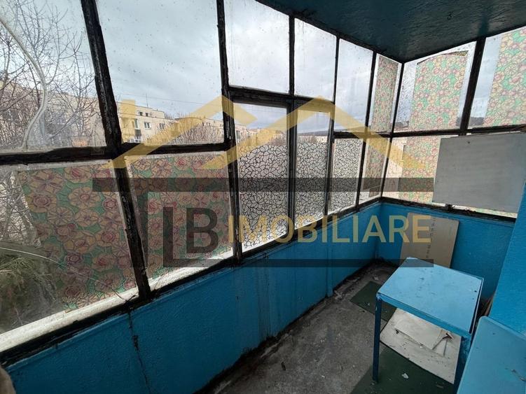 Apartament cu 2 camere decomandat în Diamant