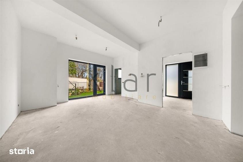 Casă cu 4 camere cu Teren 260 Mp în Gruia