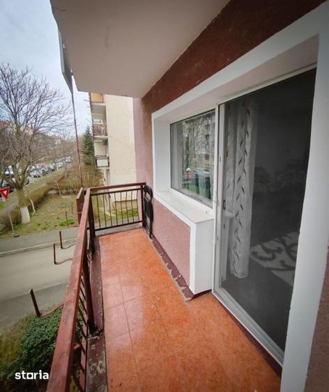Apartament cu 2 camere decomandat în Carpați 2