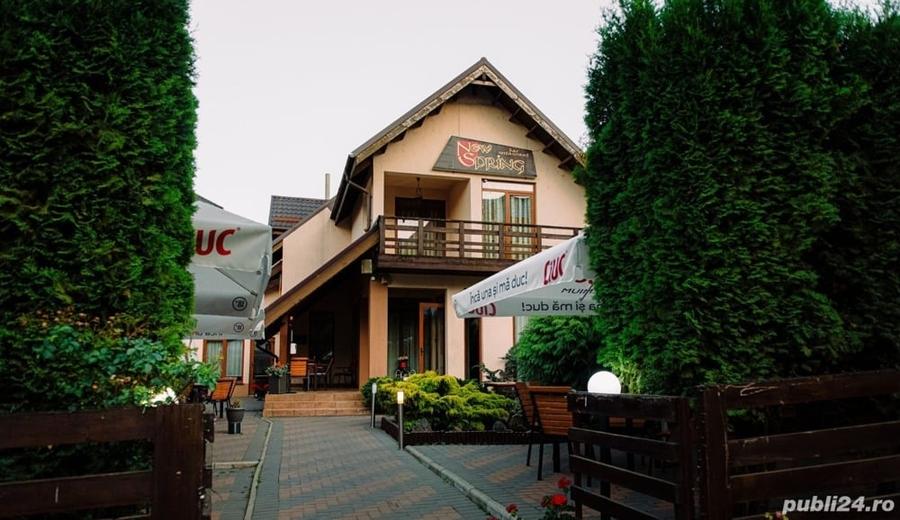 Casă cu Teren 600 Mp în Siret