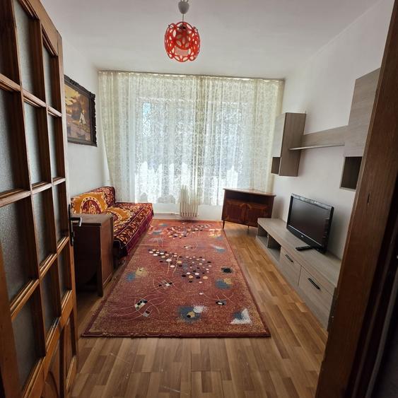 Garsonieră decomandată în Palazu Mare