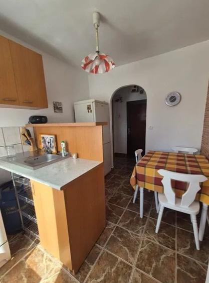 Apartament cu 2 camere decomandat în Sebastian