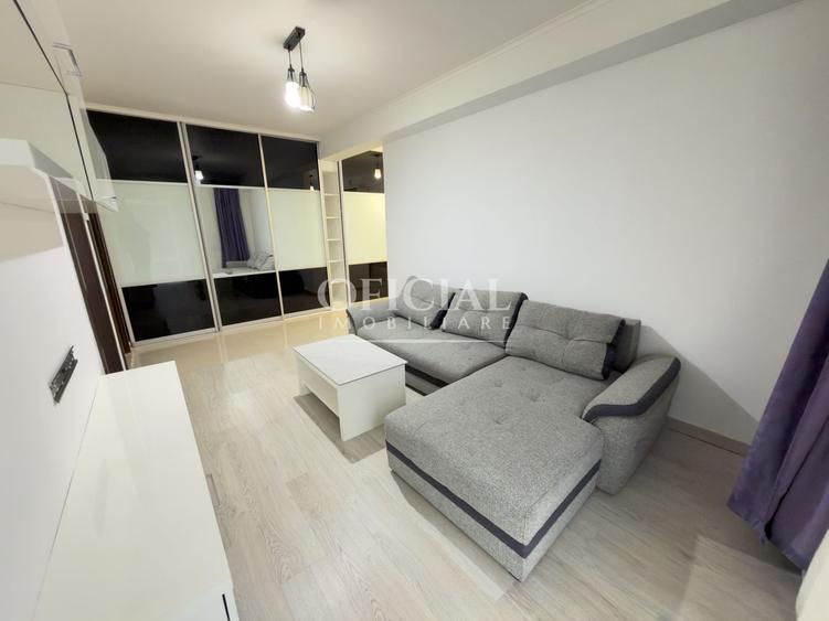 Apartament cu 2 camere semidecomandat, mobilat în Florești