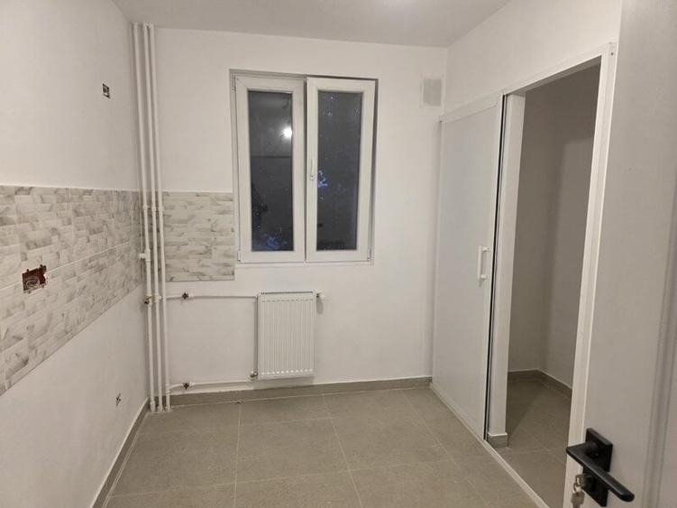 Apartament cu 3 camere decomandat în Nicolae Grigorescu