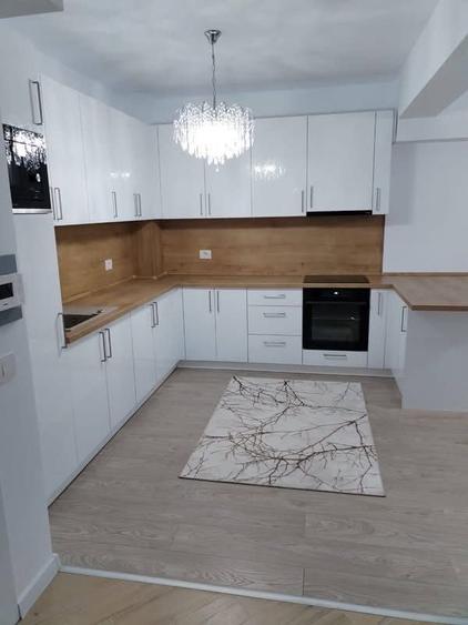 Apartament cu 2 camere decomandat în Exterior Vest
