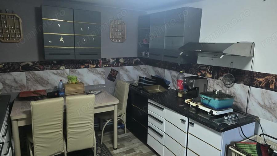 Casă cu 4 camere cu Teren 273 Mp în Gării