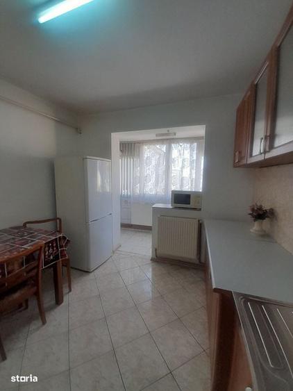 Garsonieră decomandată în Central