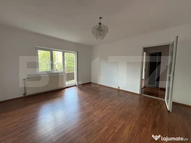 Apartament cu 2 camere semidecomandat în Micro 16