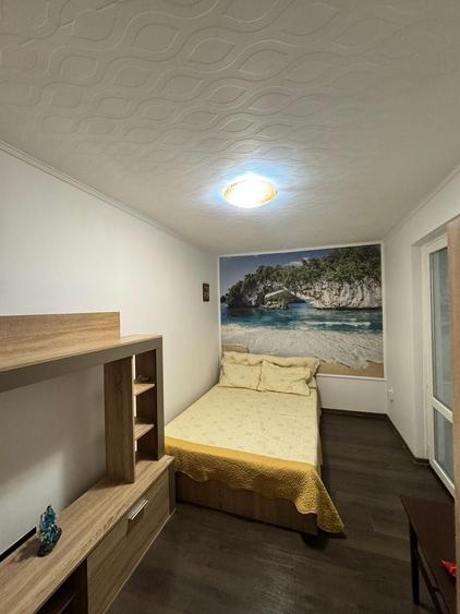Apartament cu 2 camere semidecomandat, mobilat în Rahova