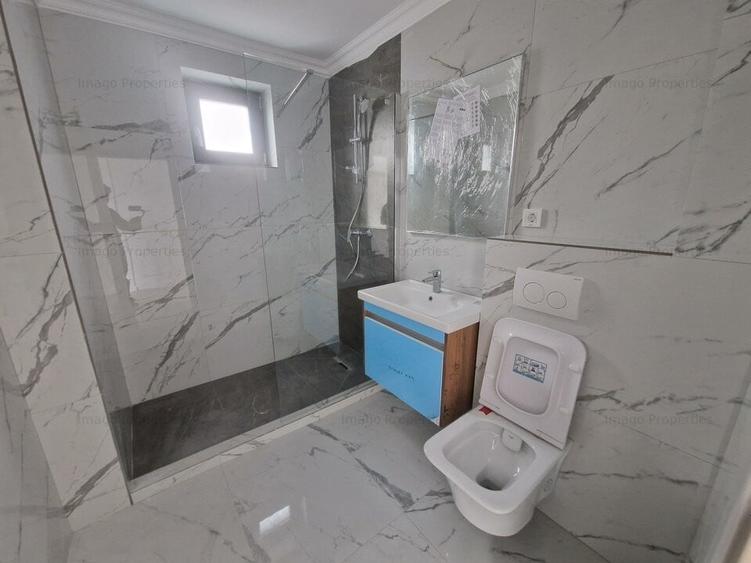 Apartament cu 4 camere decomandat în Pipera