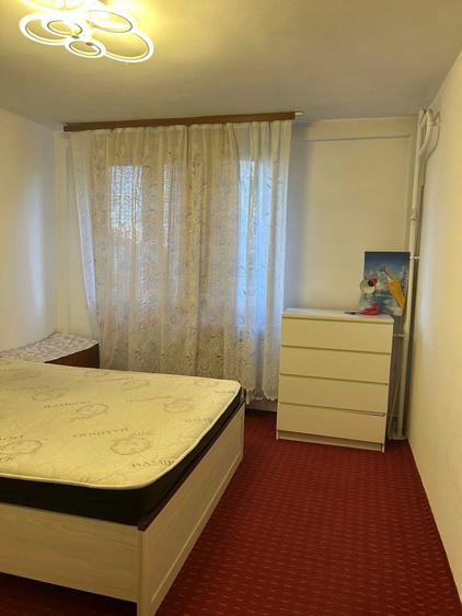 Apartament cu 2 camere decomandat în Exterior Vest