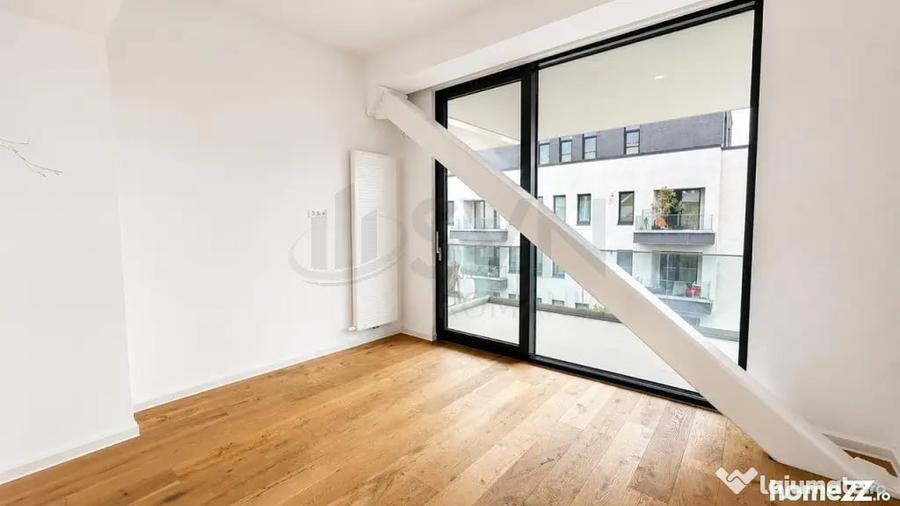 Apartament cu 3 camere decomandat în Aviației