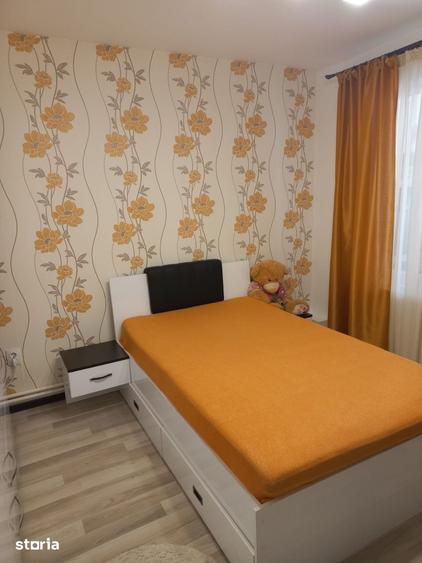 Apartament cu 3 camere în 1 Mai