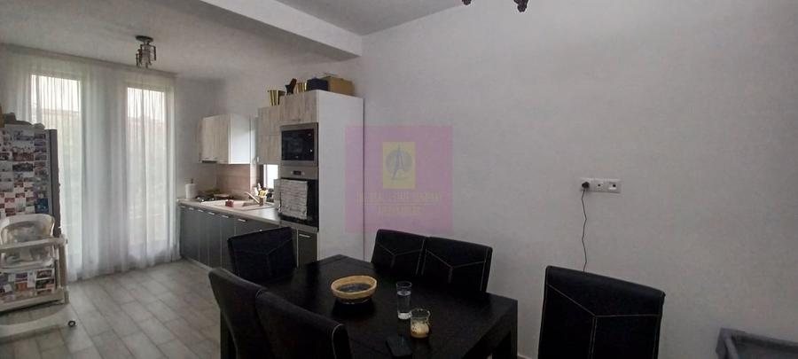 Casă cu 4 camere cu Teren 450 Mp în Nord