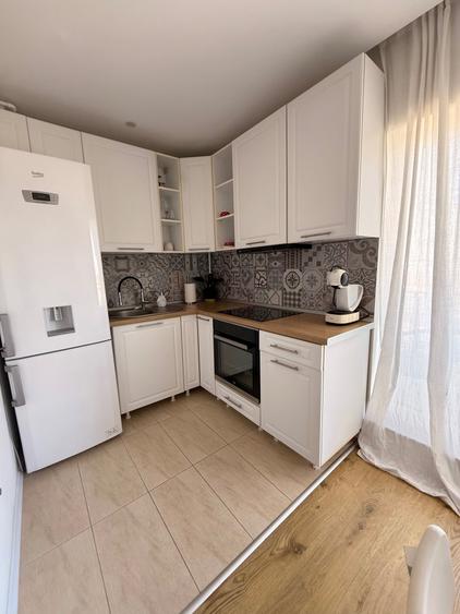 Apartament cu 2 camere semidecomandat în Pipera