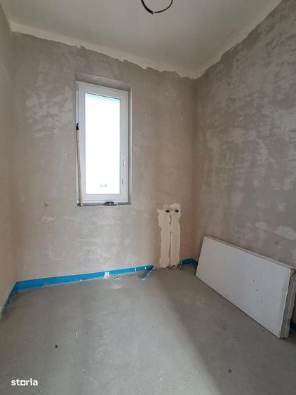 Casă cu 4 camere cu Teren 601 Mp în Apahida