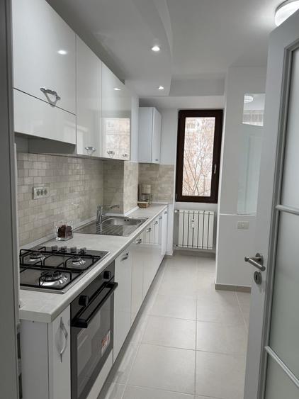 Vanzare apartament 2 camere - 4