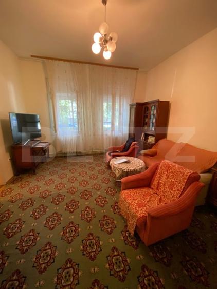 Casă individuală cu 7 camere cu Canalizare în Iosefin