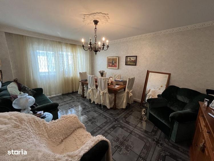 Fasleza nord, str Unirii, apartament cu 4 camere, decomandat, et 3/4! - 1