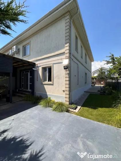 Casa de vanzare in Mamaia Sat, P+1 cu pod, 250 mp teren - 1