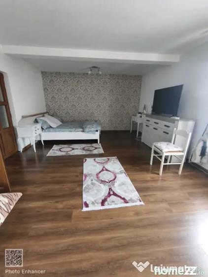 Casă cu 5 camere cu Teren 370 Mp în Rădăuți