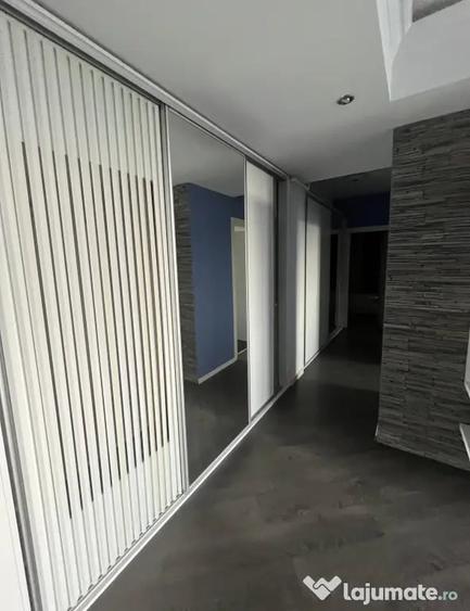 Apartament cu 2 camere decomandat în Tomis Plus