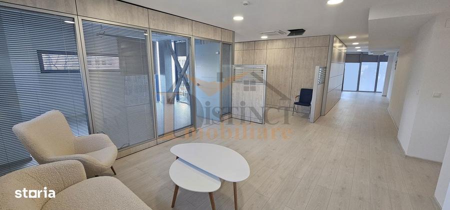 Spațiu comercial, de 218 mp, în Ultracentral