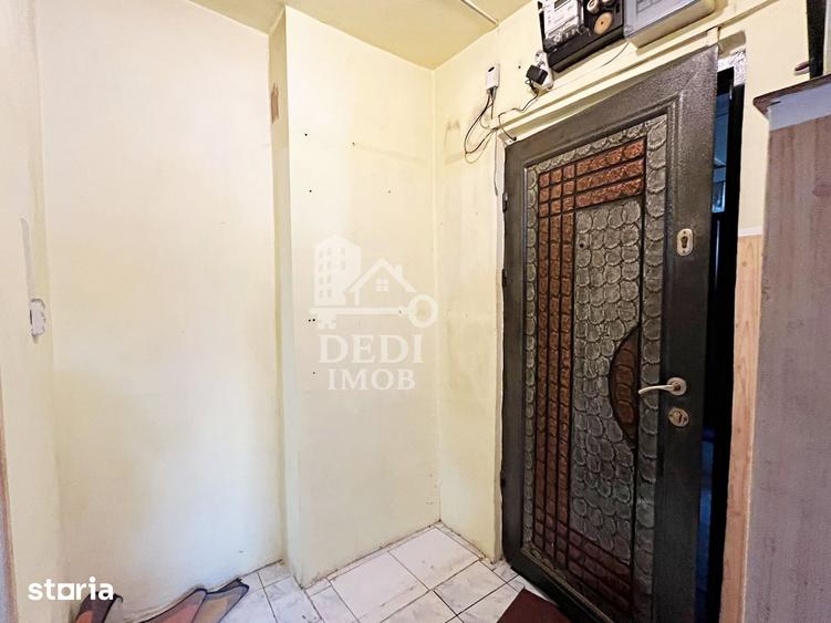 Apartament cu 2 camere semidecomandat în Rogerius