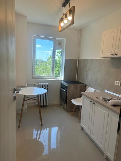 Apartament cu 2 camere semidecomandat în Drumul Taberei