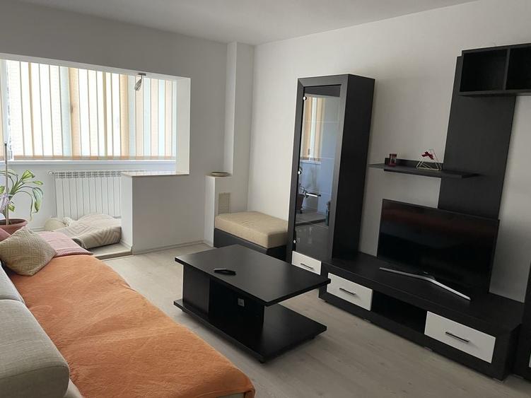 Apartament cu 2 camere decomandat în Lenin Sud
