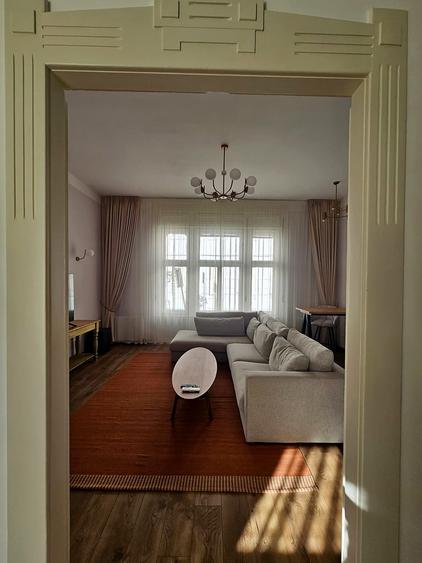 Apartament cu 2 camere semidecomandat în Central