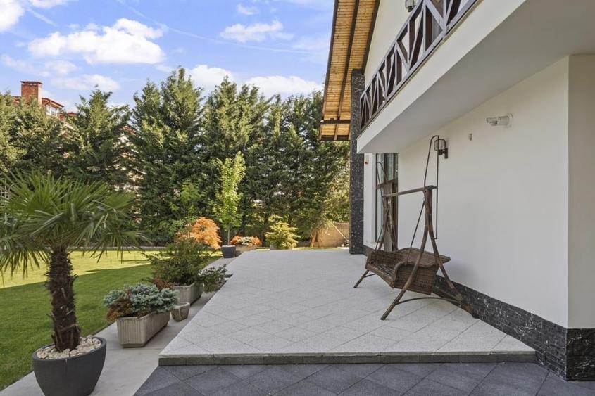 Casă individuală cu 5 camere cu Canalizare în Drumul Taberei