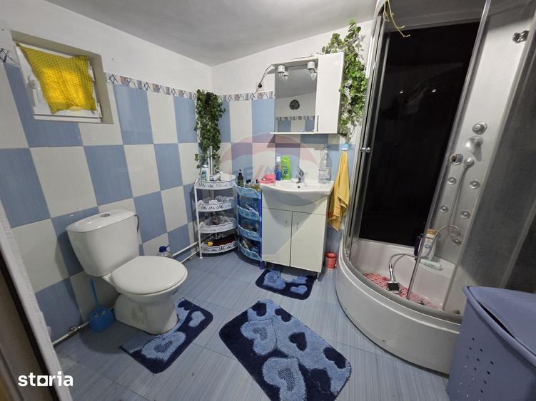 Casă cu 3 camere cu Teren 1000 Mp în Țifești