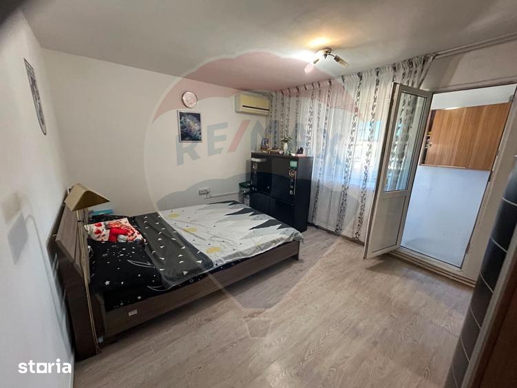 Apartament cu 3 camere de vanzare - 3