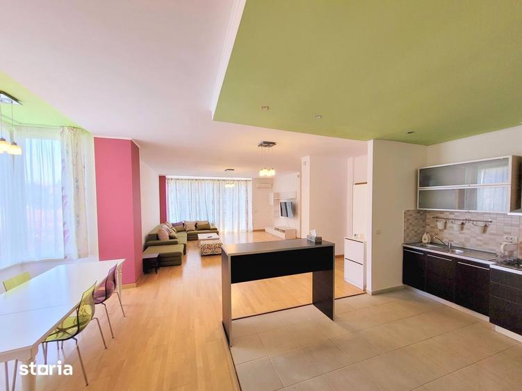 Apartament cu 3 camere, mobilat în Badea Cârțan