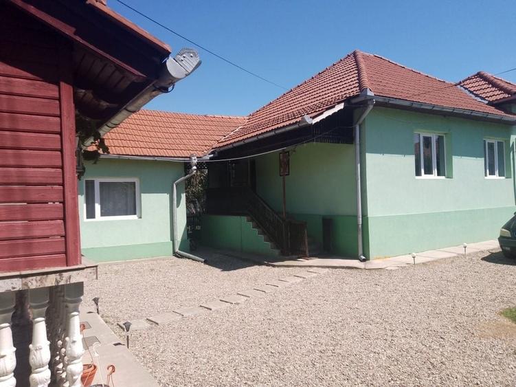 Casă cu 4 camere în Poiana Blenchii