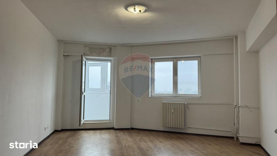 Apartament cu 4 camere decomandat în 13 Septembrie