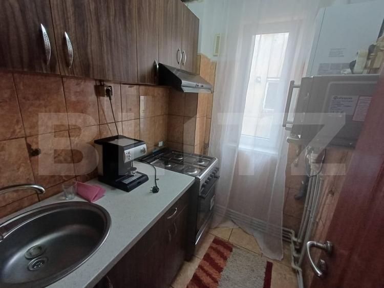 Apartament cu 2 camere decomandat, mobilat în 9 Mai