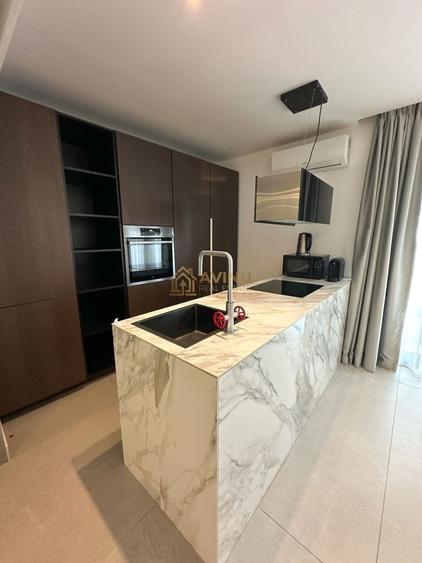 Apartament cu 3 camere decomandat în Domenii