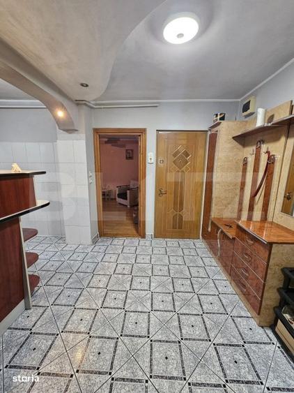 Apartament cu 3 camere decomandat, mobilat în Obcini