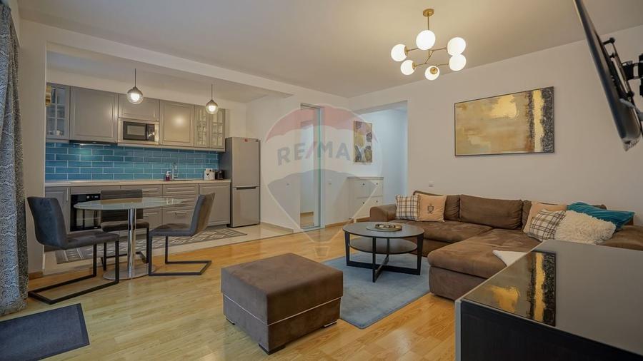 Apartament cu 2 camere semidecomandat, mobilat în Drumul Poienii