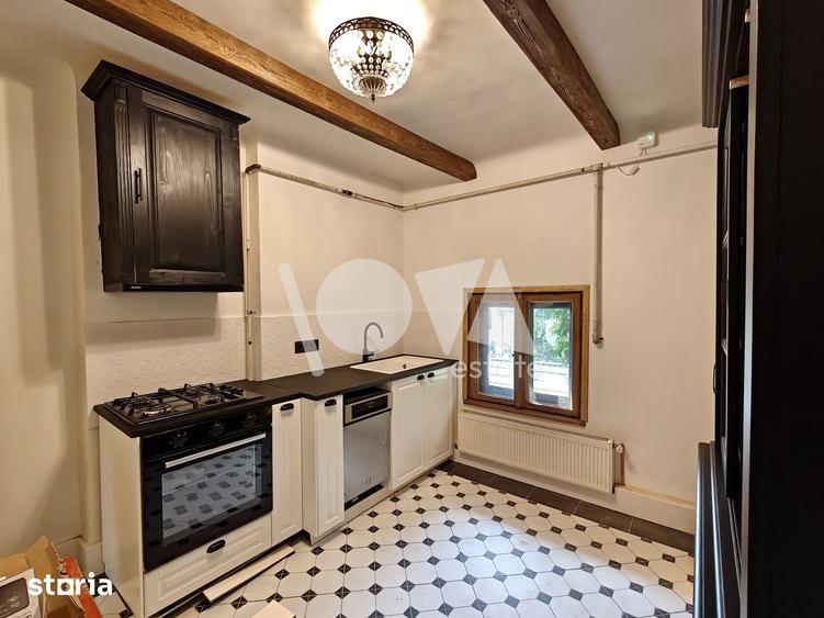 Apartament cu 4 camere în Aviatorilor