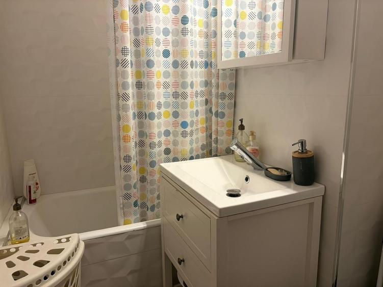 Apartament cu 2 camere decomandat, mobilat în Brâncoveanu