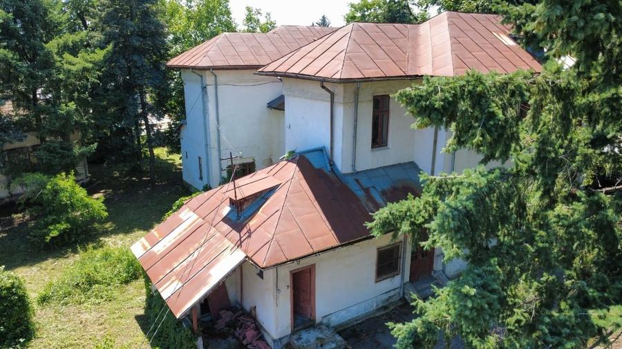 Spațiu comercial, de 5,000 mp, în Fusea