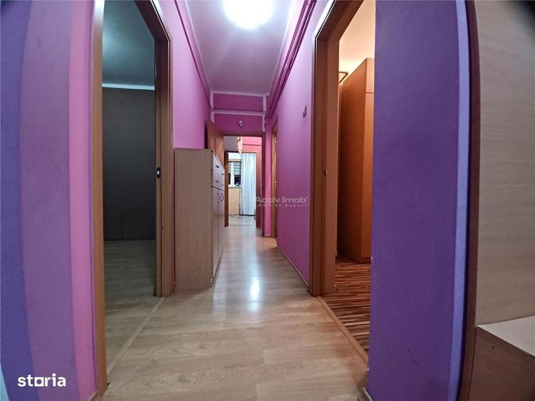 Apartament cu 4 camere decomandat în Rahova