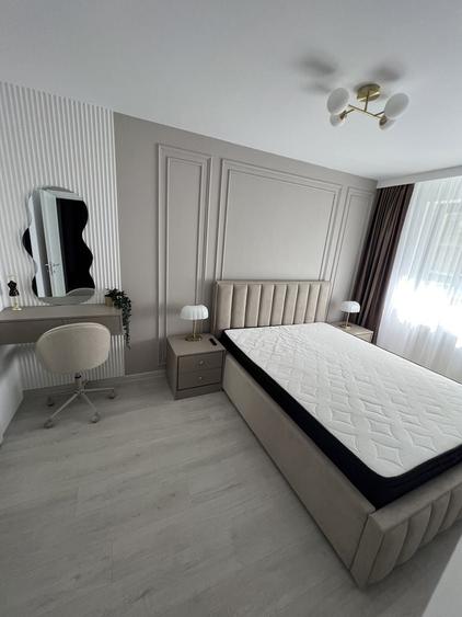 Apartament cu 2 camere semidecomandat în Exterior Vest