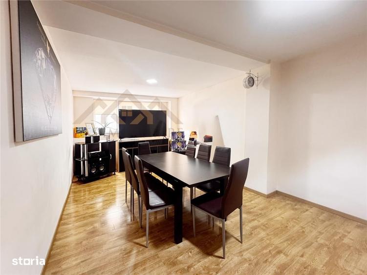 Spațiu comercial, de 150 mp, în Central