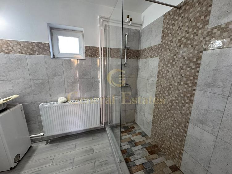 Casă individuală cu 4 camere cu Teren 120 Mp în Stupini